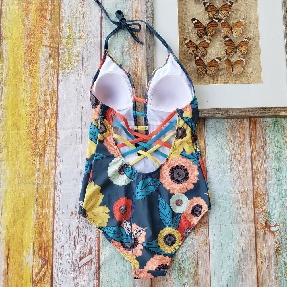 Modcloth The‎ Tereza One-Piece Floral SwimsuitS